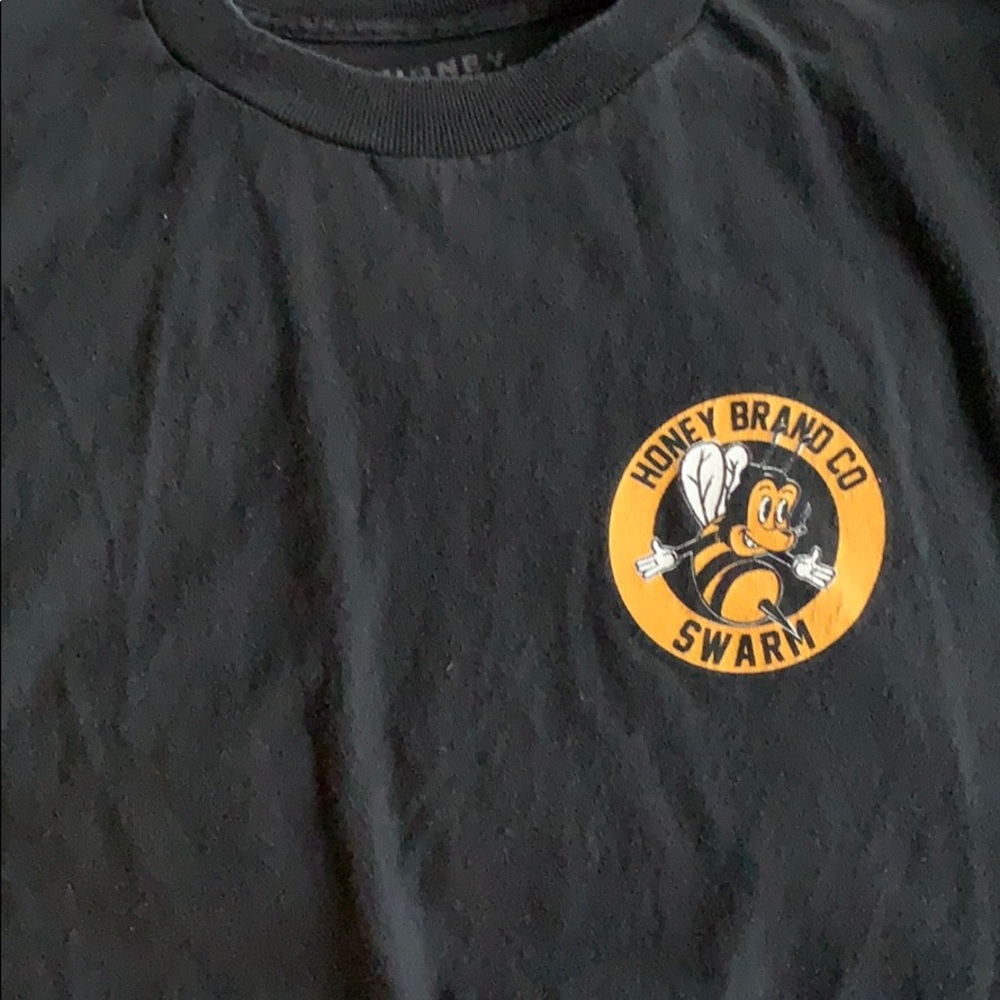 Honeybrand tee